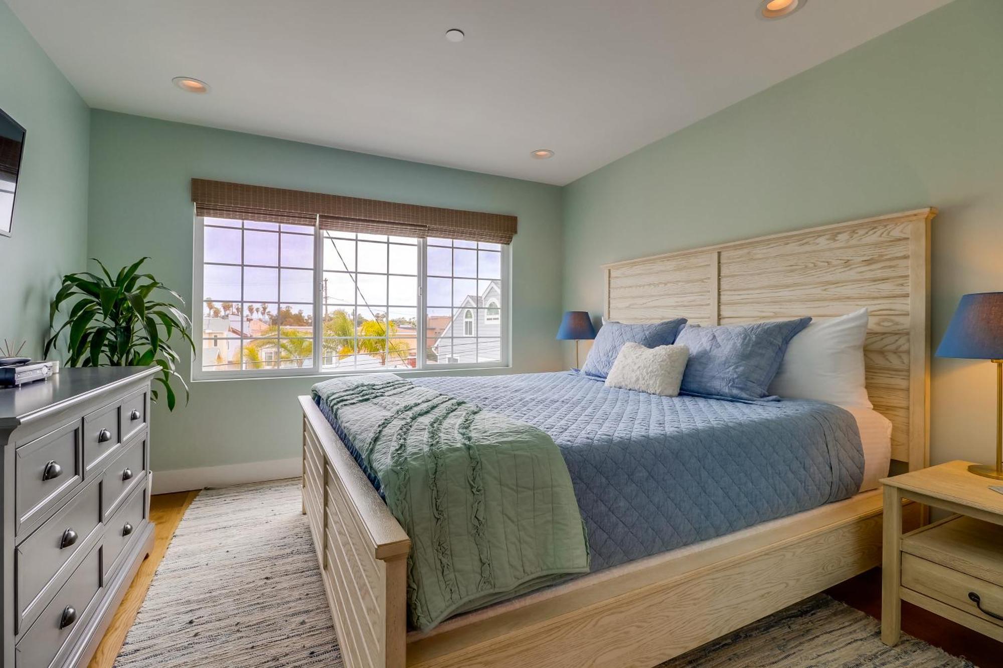 Seaglass Shores * San Diego